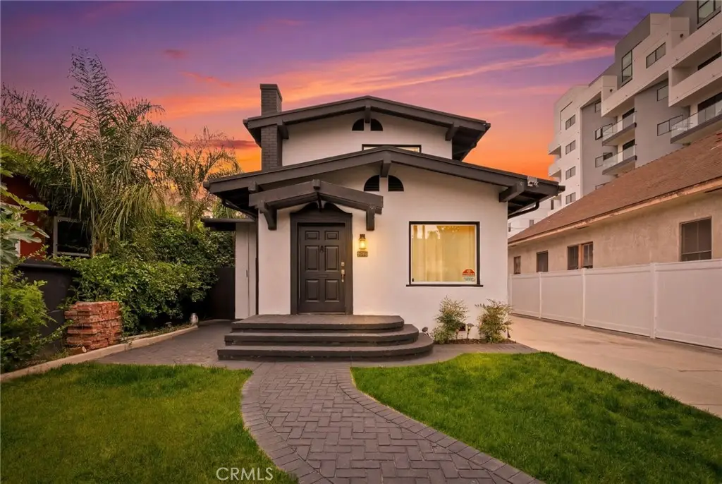 1148 Locust Avenue, Long Beach, CA 90813 - #1
