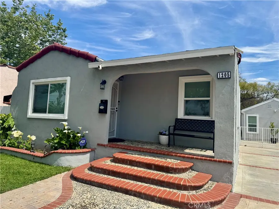 1205 S Flower, Santa Ana, CA 92707 - #2