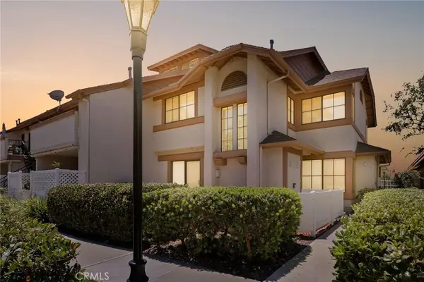 2245 Cheyenne Way #52, Fullerton, CA 92833
