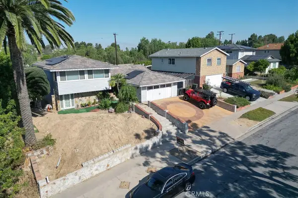 2419 Deerpark, Fullerton, CA 92835