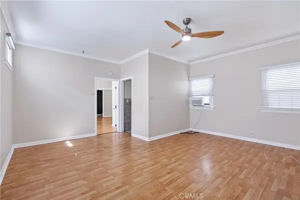 1738 East 4th Street Street #12, Long Beach, CA 90802