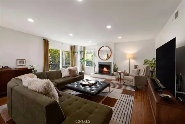 1768 Glendon Ave #4, Los Angeles, CA 90024