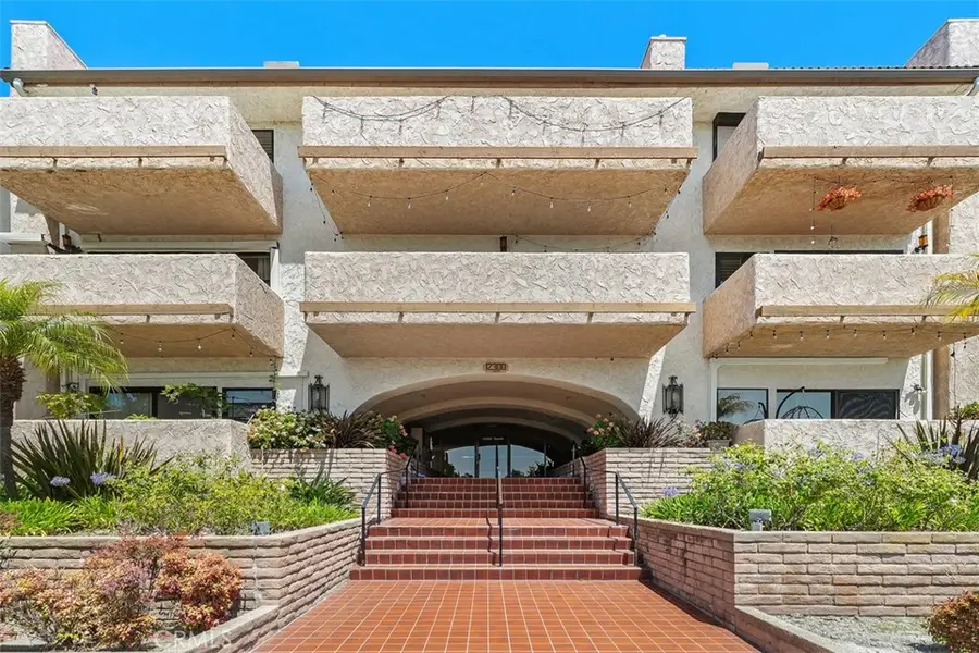 12300 Montecito Road #39, Seal Beach, CA 90740 - #3