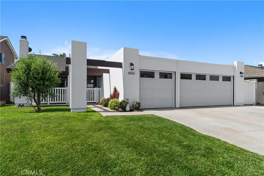 6562 Dohrn Circle, Huntington Beach, CA 92647 - #1