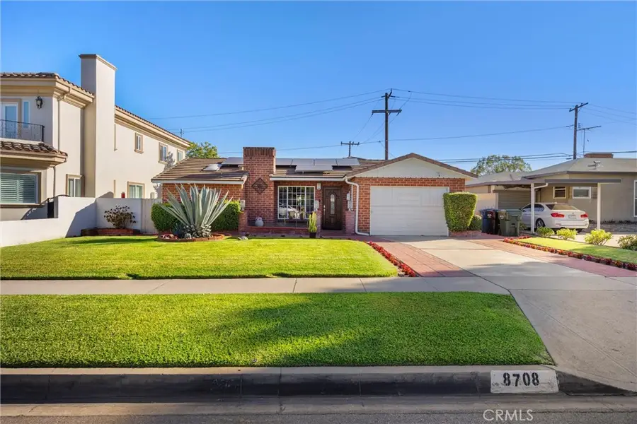 8708 Cherokee, Downey, CA 90241 - #2