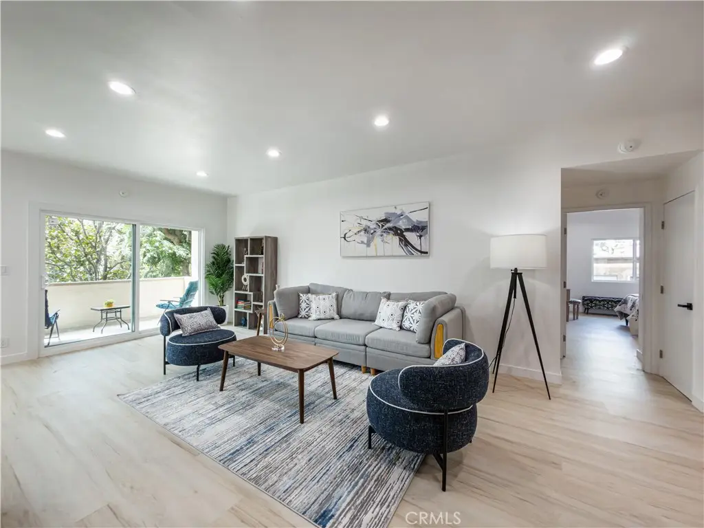 1944 Glendon #209, Los Angeles, CA 90025 - #1