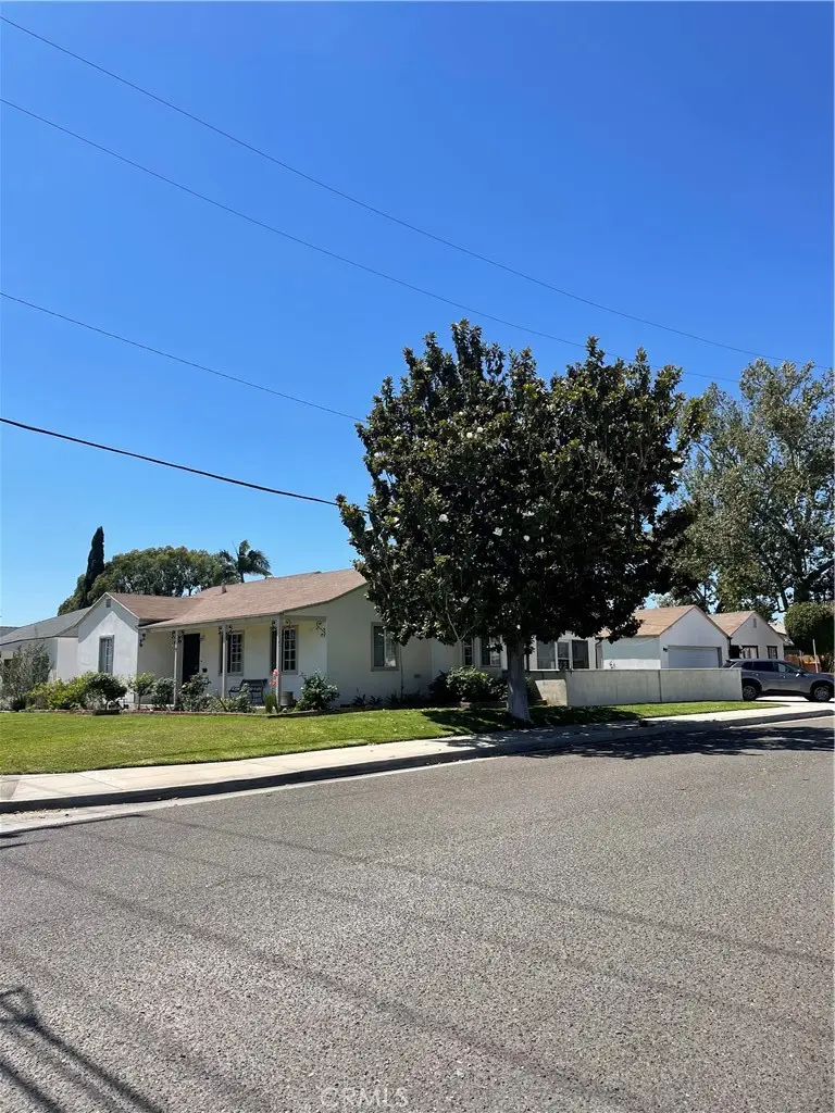 1103 W W Maple Ave, Orange, CA 92868 - #2