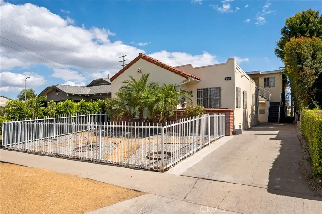 754 E 84th Place, Los Angeles, CA 90001 - #1
