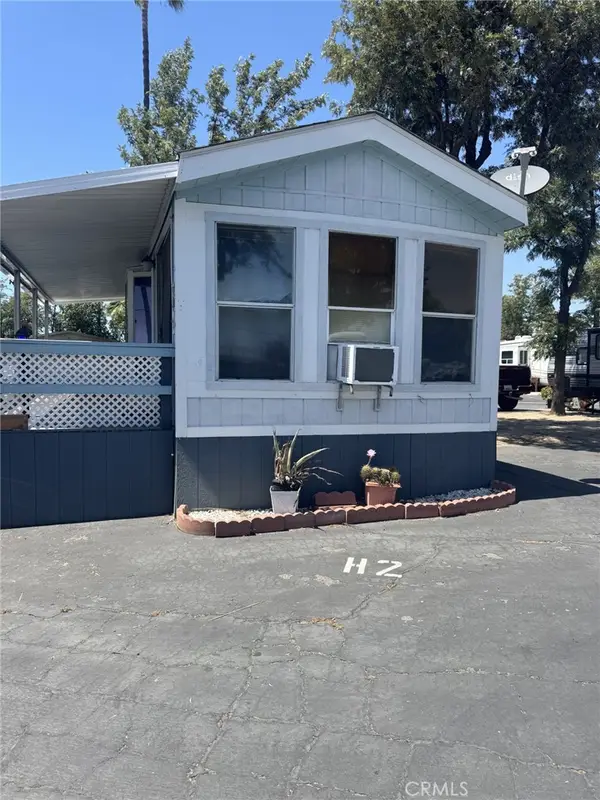 2750 W Acacia #H2, Hemet, CA 92545