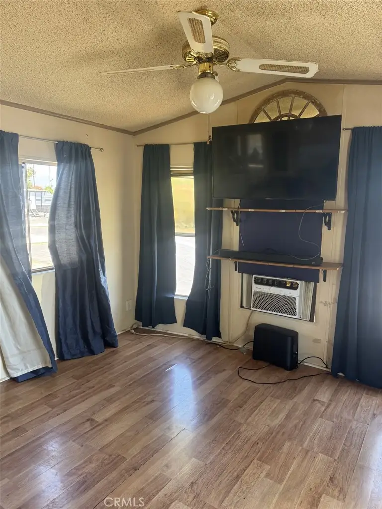 2750 W Acacia #H2, Hemet, CA 92545 - #3
