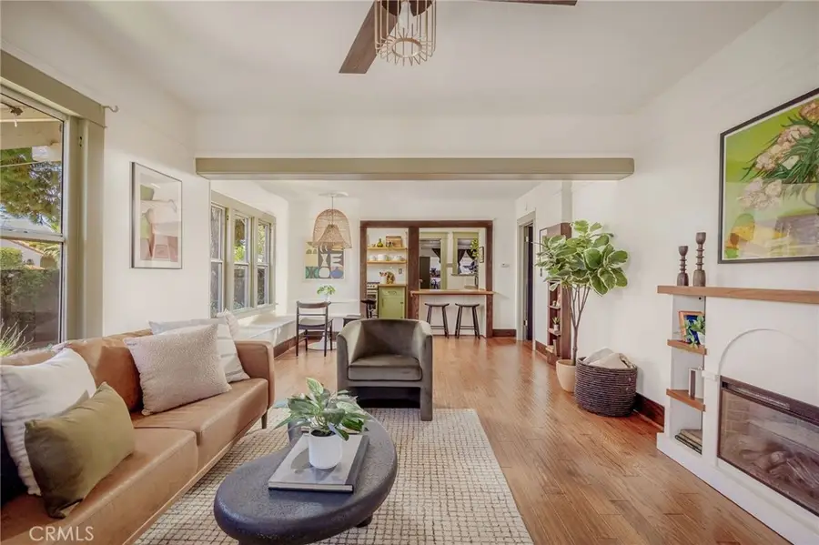 805 Loma Avenue, Long Beach, CA 90804 - #2