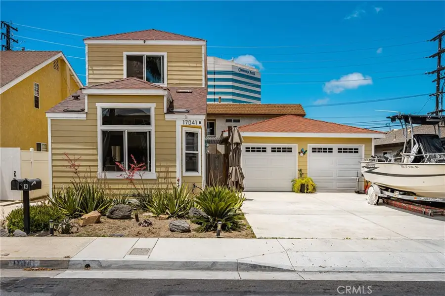14041 B, Huntington Beach, CA 92647 - #2