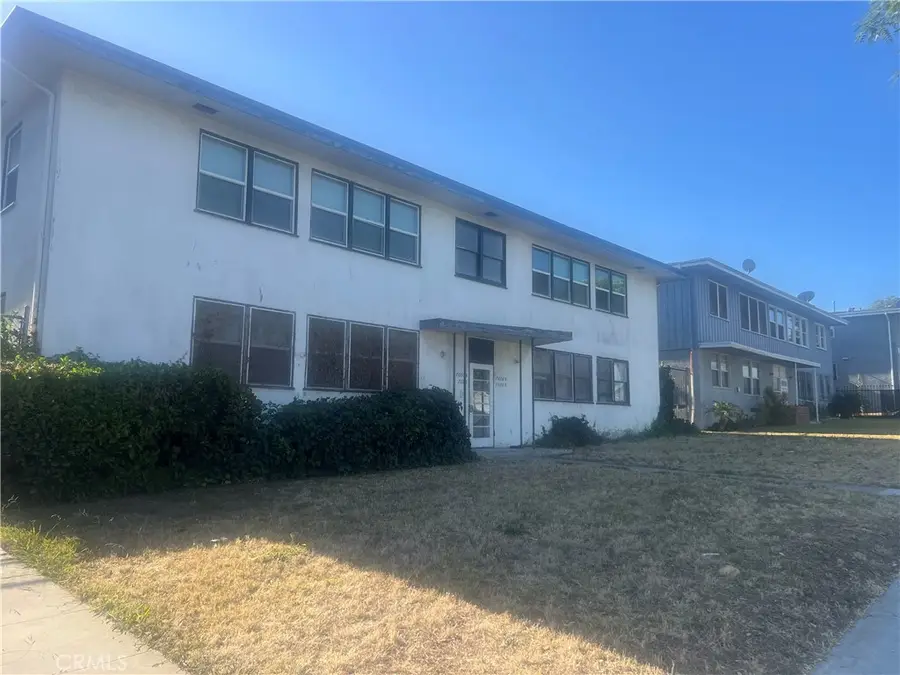 7606 1/4 Crenshaw Boulevard, Los Angeles, CA 90043 - #3
