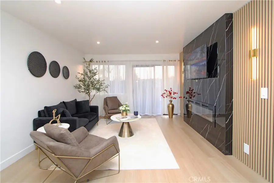 1140 Pacific #19, Long Beach, CA 90813 - #3
