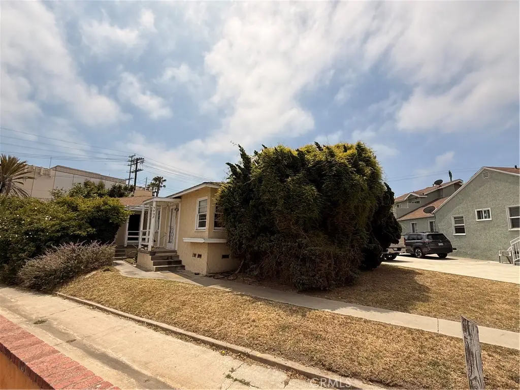 5900 W 85th, Los Angeles, CA 90045 - #1