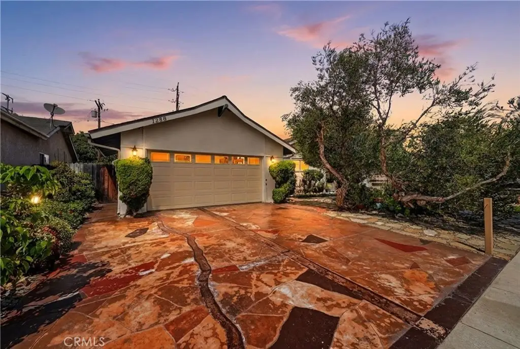 1288 Londonderry Street, Costa Mesa, CA 92626 - #1