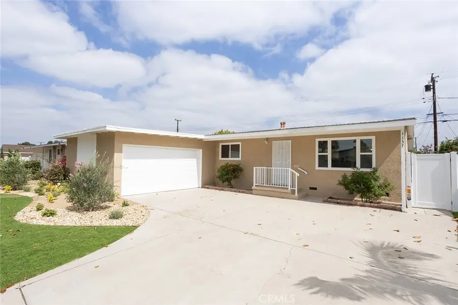 1137 W Baker, Fullerton, CA 92833 - #3