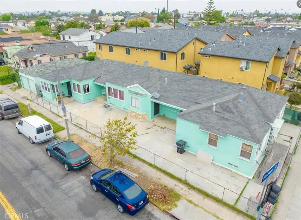7527 S Hoover Street, Los Angeles, CA 90044 - #1
