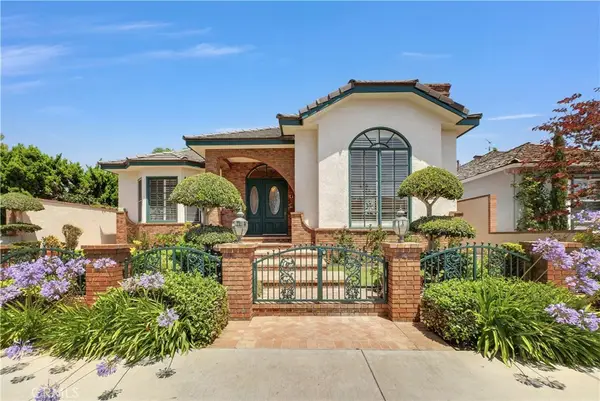 236 Belmont, Long Beach, CA 90803
