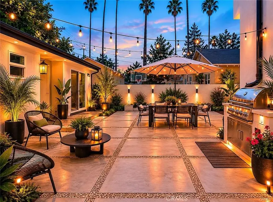 4928 8th Avenue, Los Angeles, CA 90043 - #3