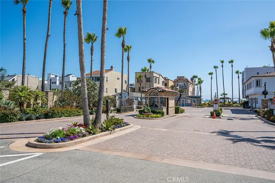 109 A Surfside, Surfside, CA 90743 - #3
