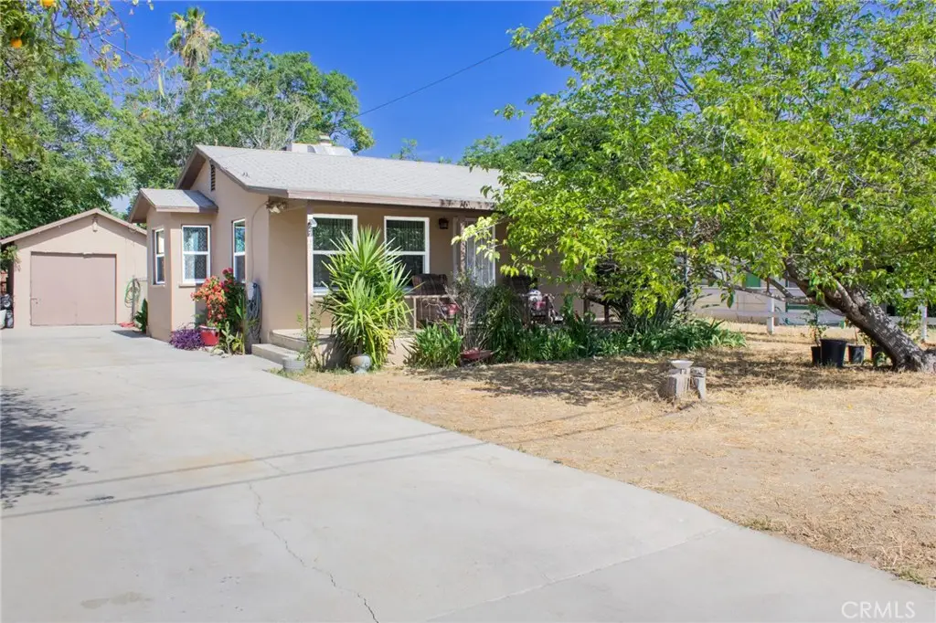 27020 Girard, Hemet, CA 92544 - #1