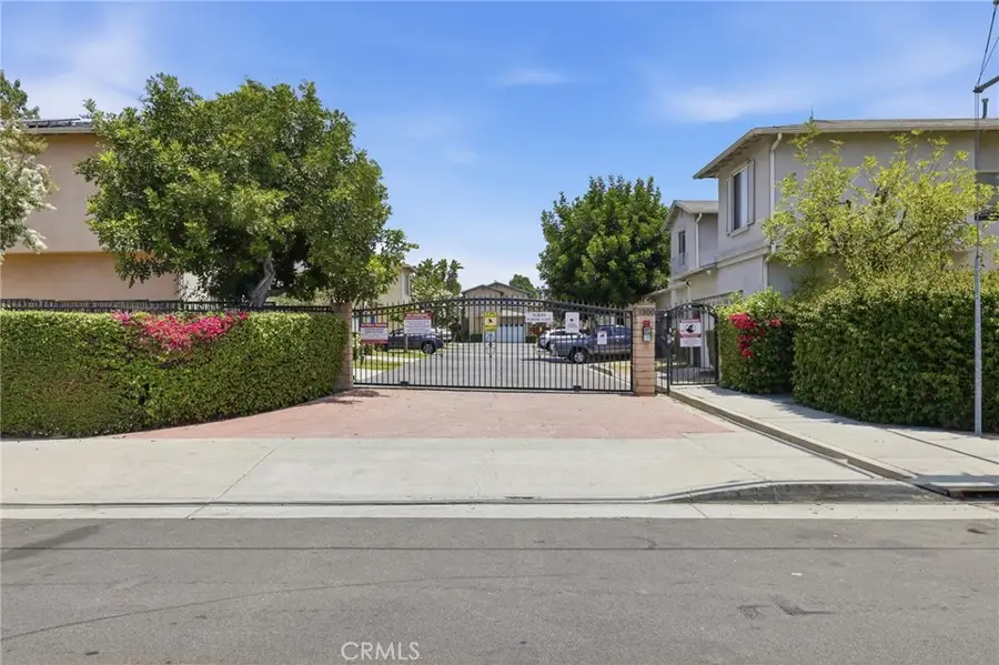 9300 Burnet Avenue #122, North Hills, CA 91343 - #3