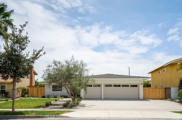 1081 Tulare, Costa Mesa, CA 92626