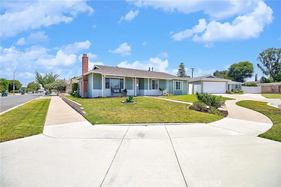 393 N Clinton, Orange, CA 92867 - #3