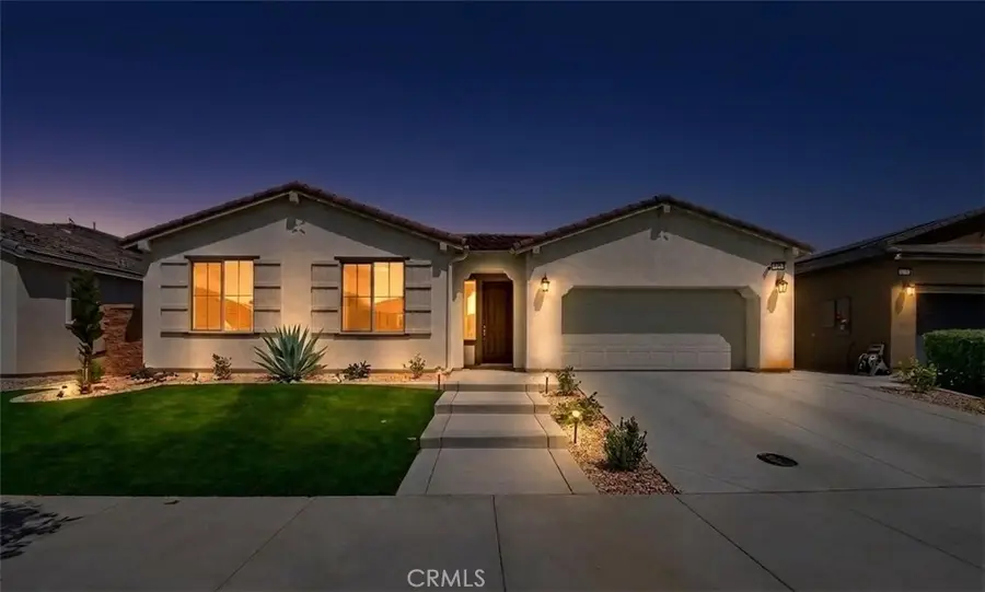 9521 Venetian, Jurupa Valley, CA 92509 - #3