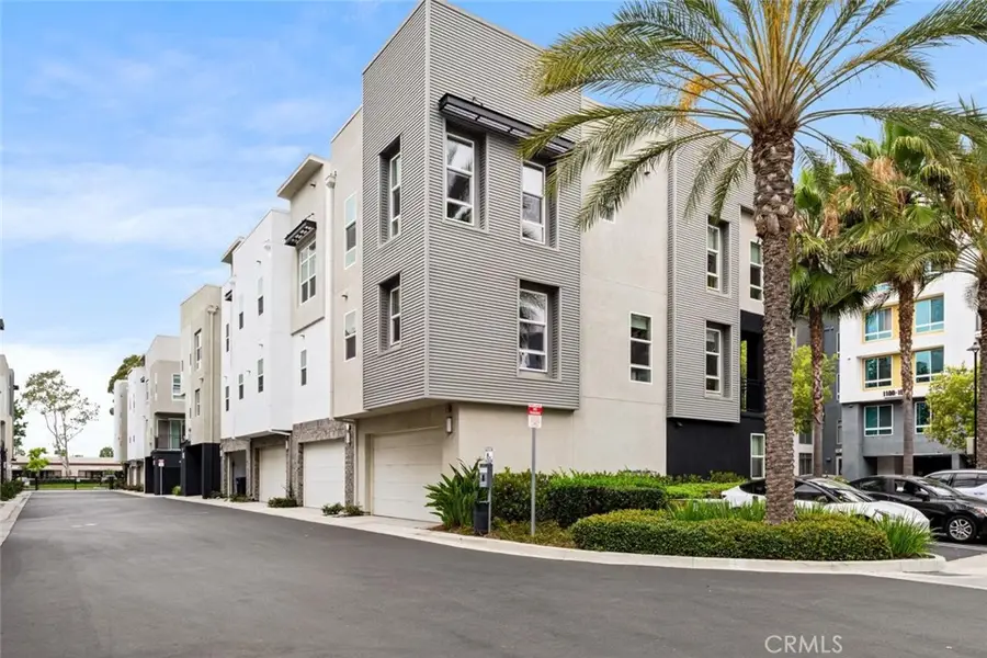 2258 Synergy, Irvine, CA 92614 - #3