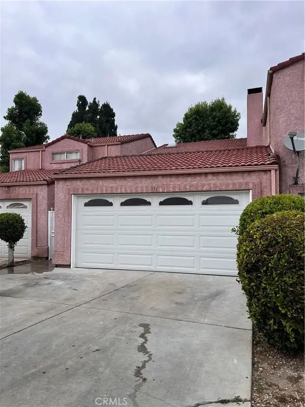 171 Racquet Club Drive, Compton, CA 90220