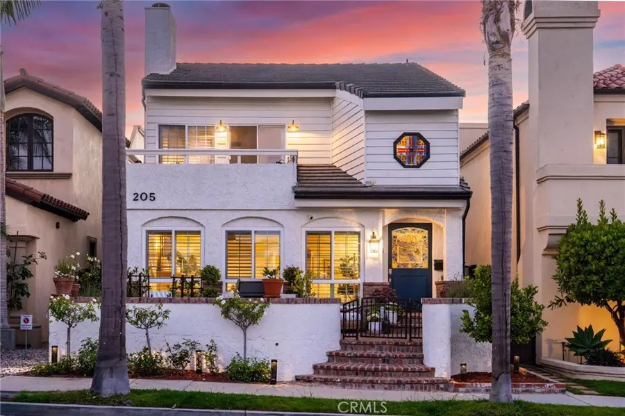 205 4th Street, Seal Beach, CA 90740 - #3