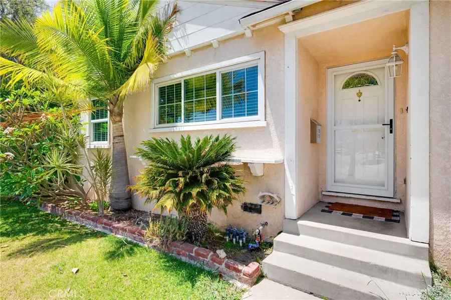 2549 Bomberry, Lakewood, CA 90712 - #2