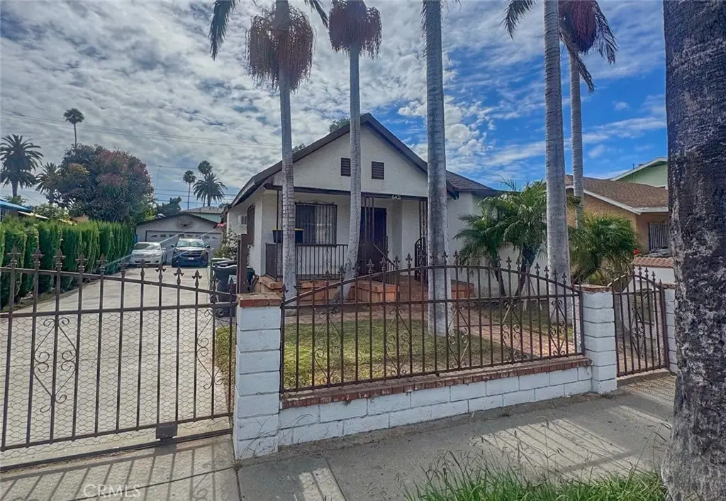 6421 Converse Avenue, Los Angeles, CA 90001 - #1