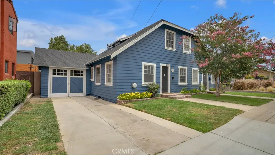 207 W Buffalo Avenue, Santa Ana, CA 92706 - #3