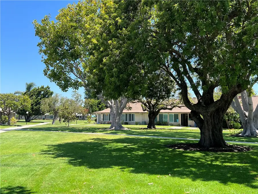 1561 Interlachen Rd., M10-260k, Seal Beach, CA 90740 - #2