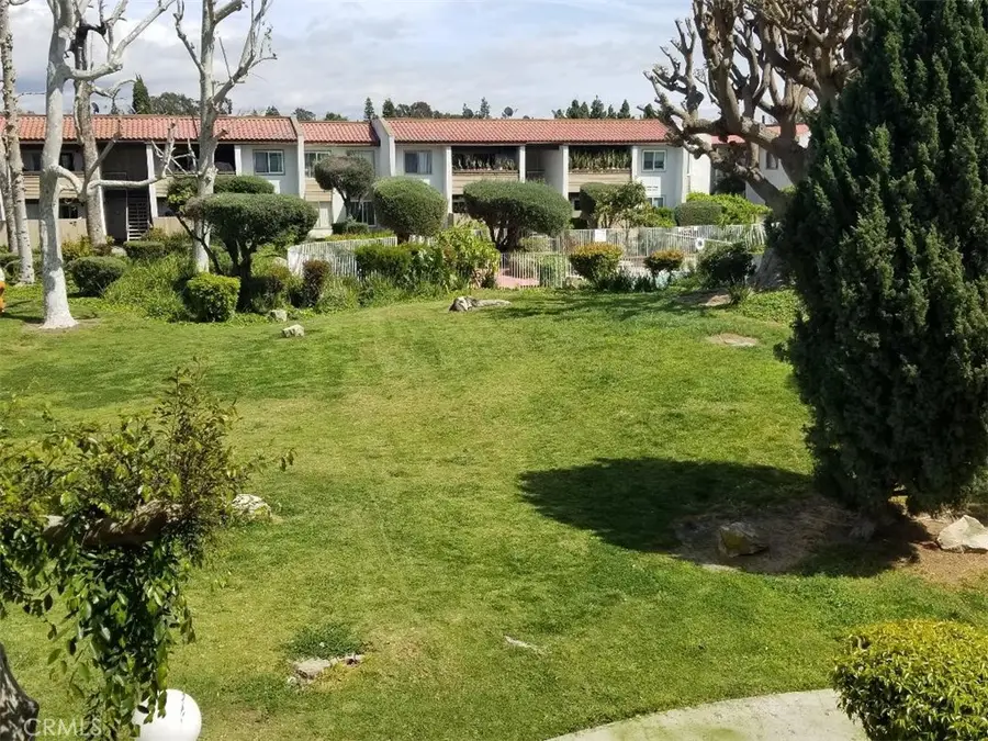 2511 W Sunflower Avenue #J7, Santa Ana, CA 92704 - #2