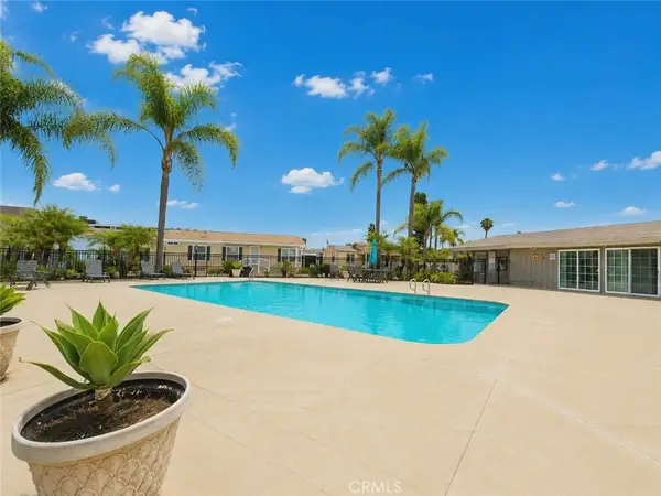 7887 Lampson Ave #39, Garden Grove, CA 92841
