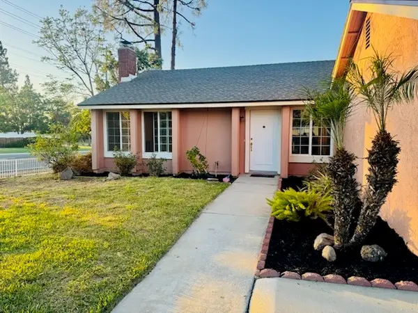 1077 Westpark, Corona, CA 92882