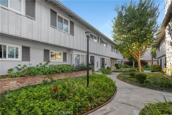 1111 E 1st, Tustin, CA 92780
