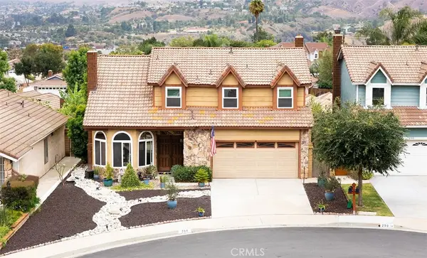 280 S Brookside Court, Anaheim Hills, CA 92808