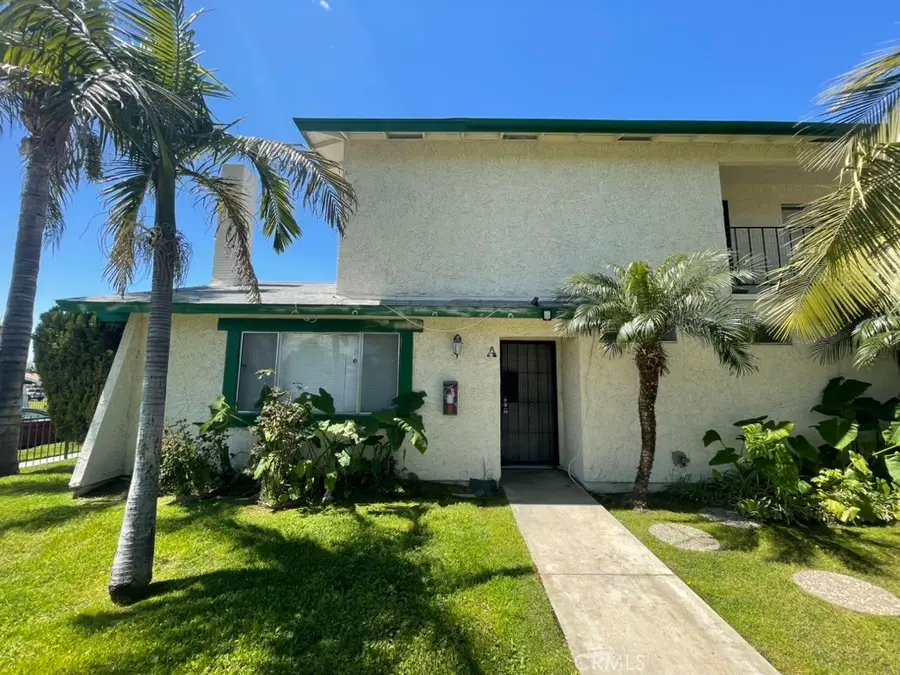 2042 E 19th, San Bernardino, CA 92404 - #2