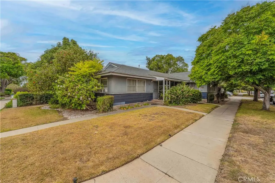 4900 Dockweiler St, Los Angeles, CA 90019 - #2