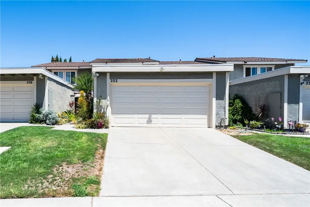 232 Aqueduct Dr, Placentia, CA 92870 - #1