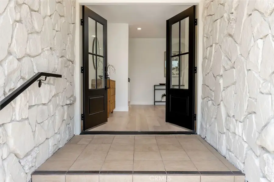 1701 Catalina Avenue, Seal Beach, CA 90740 - #3
