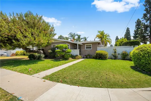 3402 Woodruff Avenue, Long Beach, CA 90808