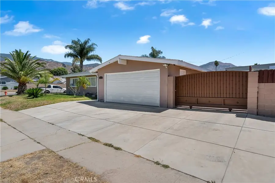 3559 Ferndale, San Bernardino, CA 92404 - #2