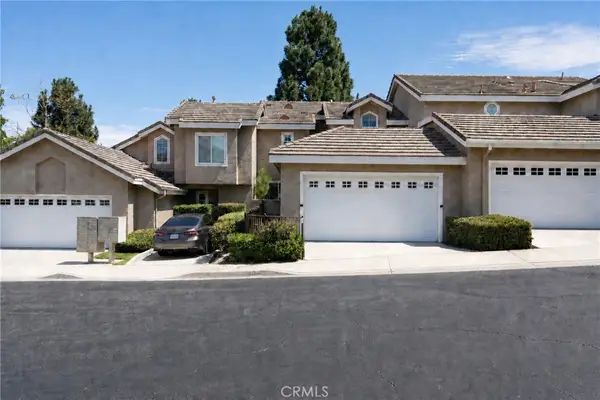 889 S Sapphire Lane, Anaheim, CA 92807