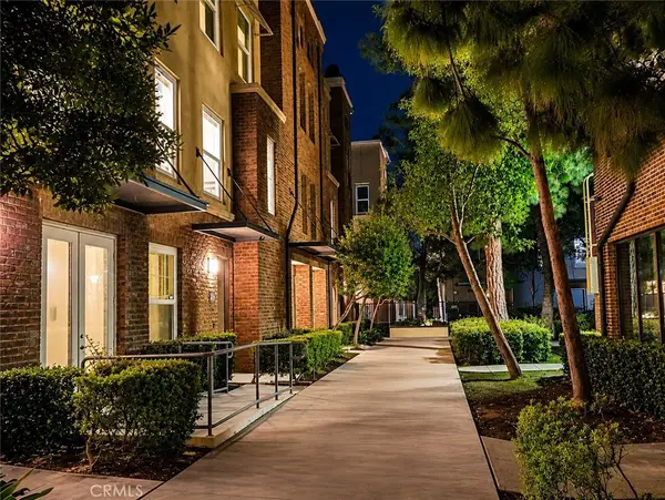 309 Metro Court, Fullerton, CA 92832